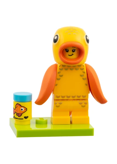 Fan im Kostüm eines Goldfischs – Minifigur aus LEGO Minifiguren Serie 28 Tiere (71051-3)