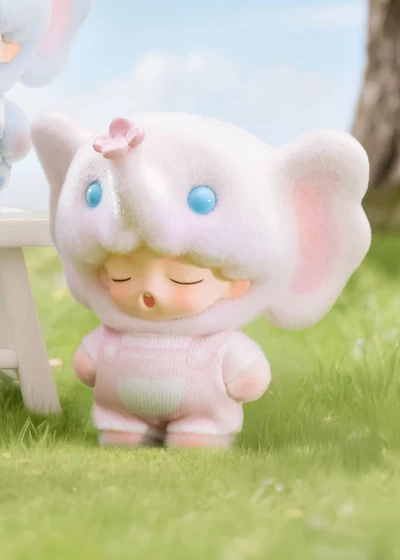 Dreamy Elephant Yumo «Милі улюбленці» — Cute Pet Family Mini Series 2025