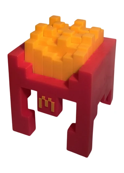 Fry-Helm McDonald's Minecraft Film-Menü: Sammelfiguren 2025 Fry-Helm McDonald's Minecraft Film-Menü: Sammelfiguren 2025