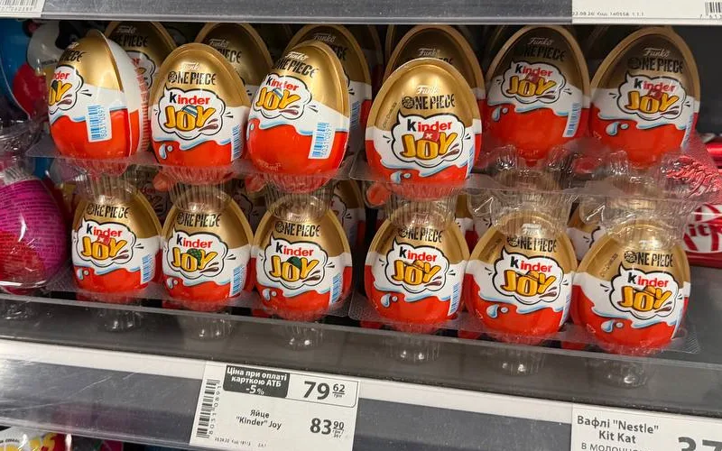 Kinder Joy One Piece в Україні: де купити — з'явився в АТБ за 83,90 ₴